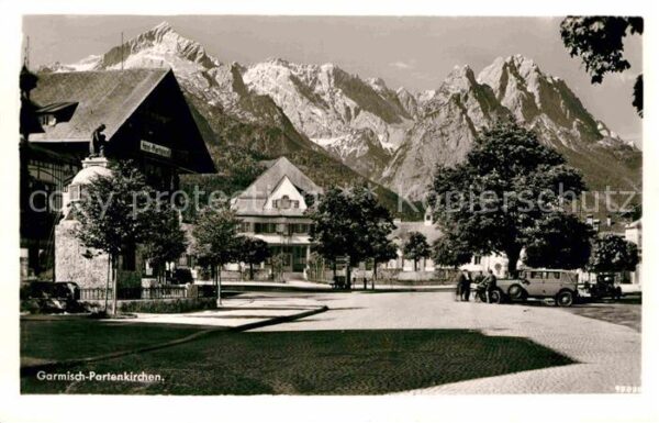 Garmisch-Partenkirchen Ortsmotiv mit Blick zu den Alpen Wetter