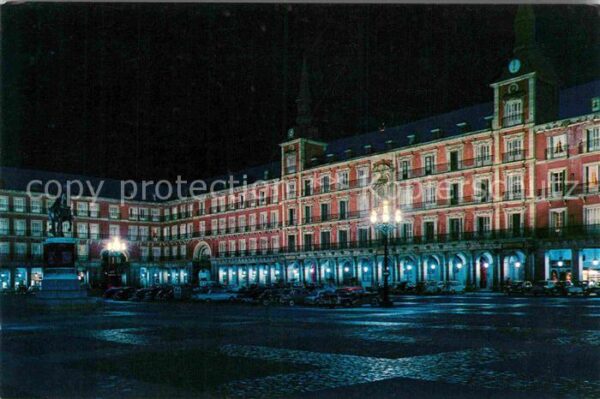 Madrid Spain Vista nocturna de la Plaza Mayor