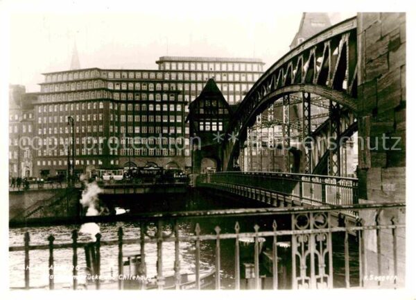 Hamburg Brücke Chilehaus Speicherstadt