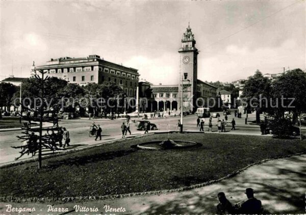 Bergamo Piazza Vittorio Veneto