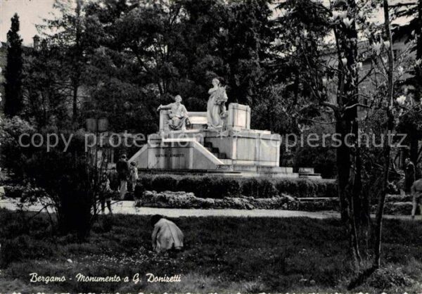 Bergamo Monumento Donizetti G.