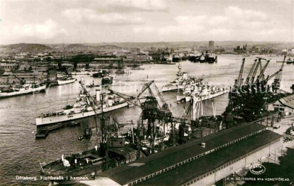 Goeteborg Flottbesök i hamnen Hafen Flotte