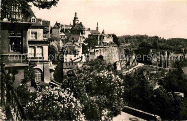 LUXEMBOURG  Luxemburg Ville haute et Chemin de la Corniche