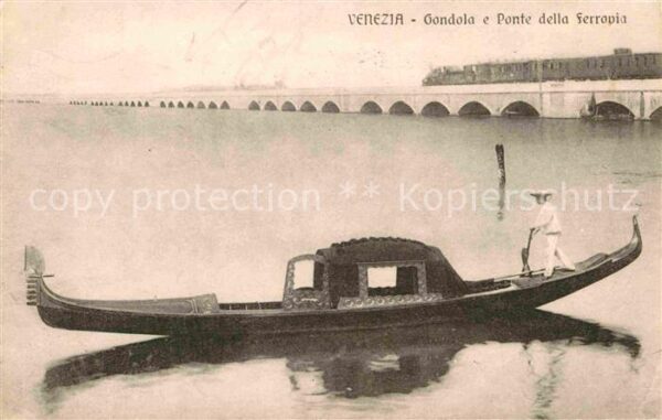 Venezia Venedig Gondola e Ponte della Ferrovia