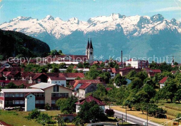 Goetzis Vorarlberg Ortsansicht mit Kirche Blick gegen Schw