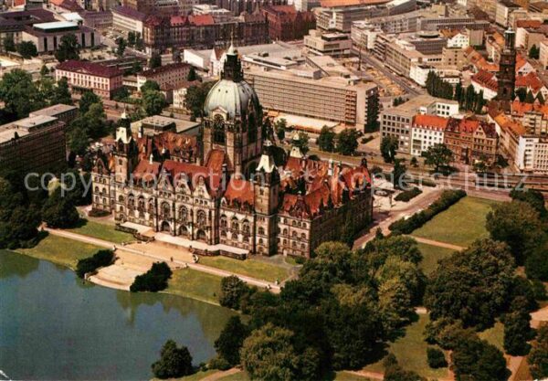 Hannover Rathaus Fliegeraufnahme