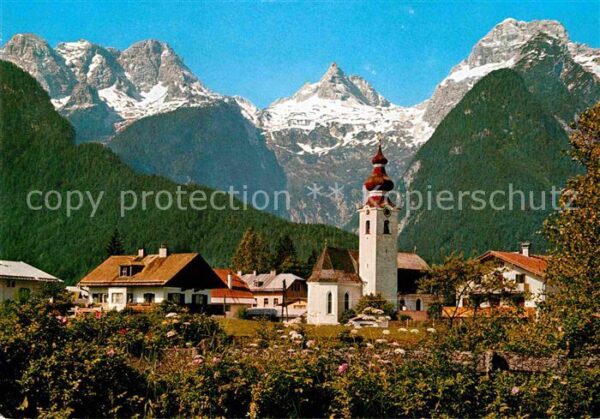 Lofer Ortsansicht mit Kirche Loferer Steinber