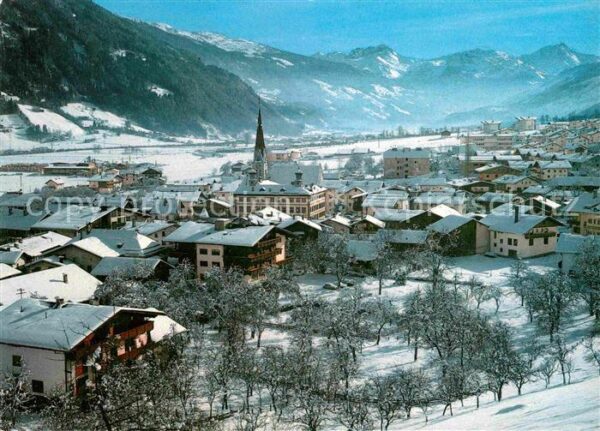 Fuegen Winterpanorama Zillertaler Alpen