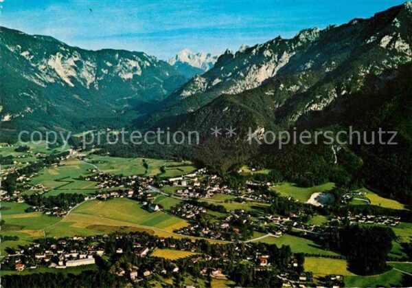 Bayerisch Gmain mit Untersberg Hohem Göll und Lattengeb