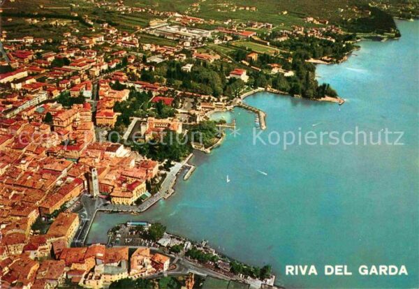 Riva del Garda Hafen Gardasee Fliegeraufnahme