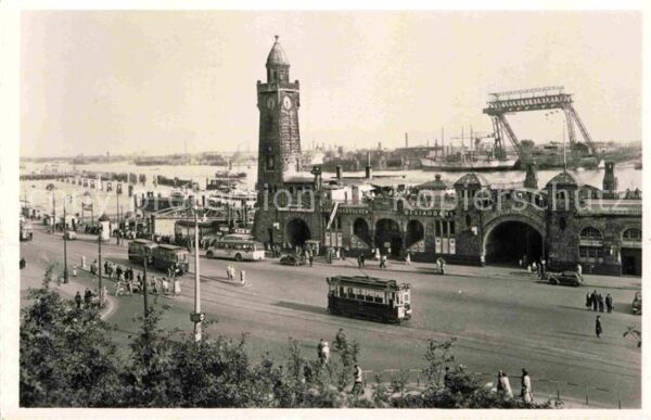 Strassenbahn Hamburg Landungsbrücken