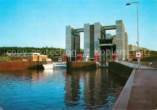 Scharnebeck Lueneburg Schiffshebewerk