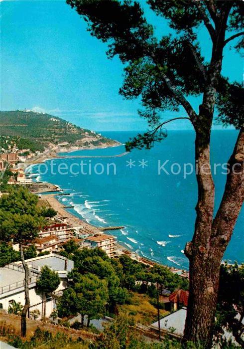 Andora mit Strand