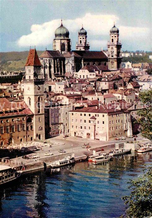 Passau Donaupartie Rathaus Dom