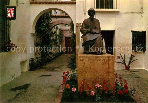Cordoba Andalucia Monumento al Malmonides