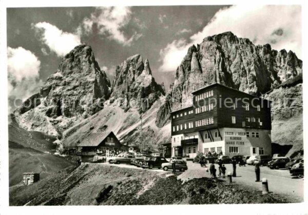 Passo Sella Rifugio Maria Flora Dolomiten