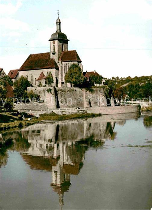 Lauffen Neckar Blick über den Fluss zur Kirche Stadtma