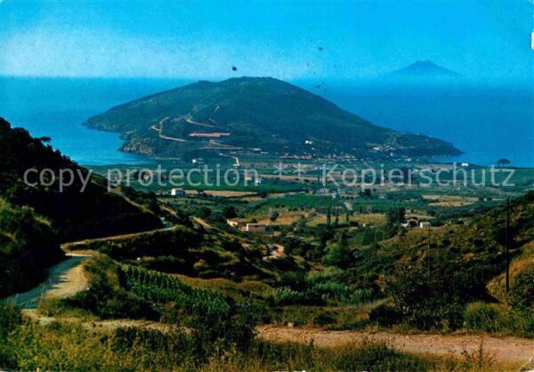 Isola d Elba Panorama Golfo di Lacona e Isola Montec