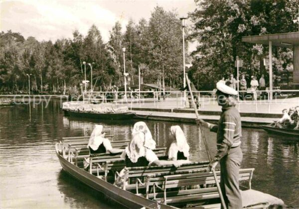 Spreewald Wasserstrasse Kahnfahrt