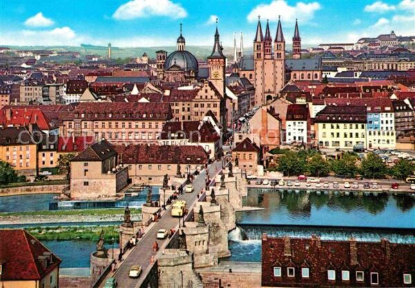 Wuerzburg Alte Mainbrücke Blick auf Dom Neumünste