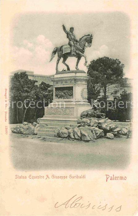 Palermo Sicilia Statua Equestre A Giuseppe Garibaldi