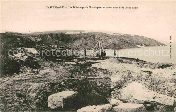 Carthage Karthago Le Necropole Punique et vue sur Sidi bo