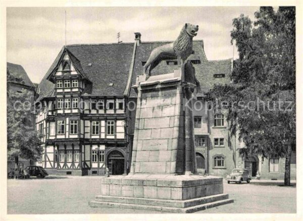 Braunschweig Burgplatz mit Löwen Gildehaus