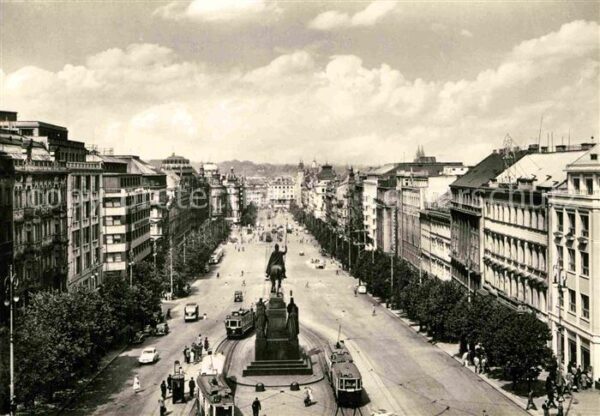 Praha Prahy Prague Vaclavske namesti Wenzelsplatz Denkmal
