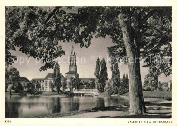 Kiel Kleiner Kiel Uferpromenade mit Rathaus