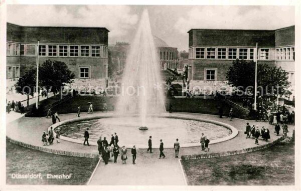 Duesseldorf Ehrenhof Springbrunnen