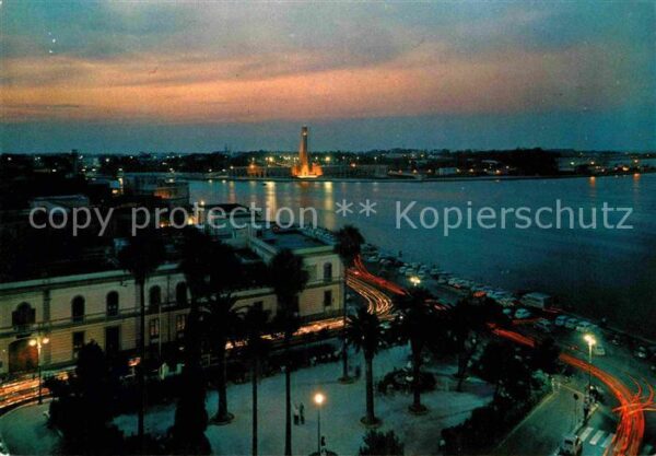Brindisi Notturno Panorama del porto Hafen Nacht