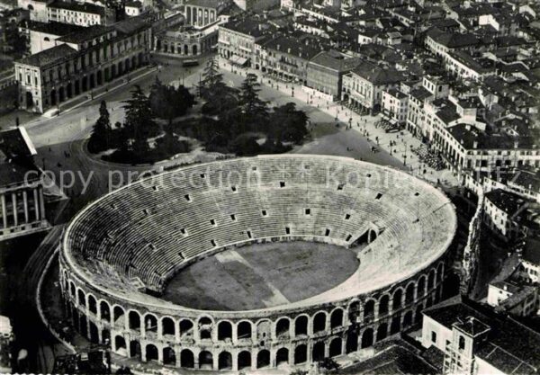 Verona Veneto Piazza Bra veduta aerea