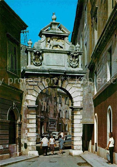 Rovinj Istrien Altstadt Torbogen