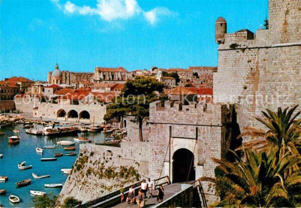 Dubrovnik Ragusa Stadtmauer Zugbrücke Hafen Altstadt