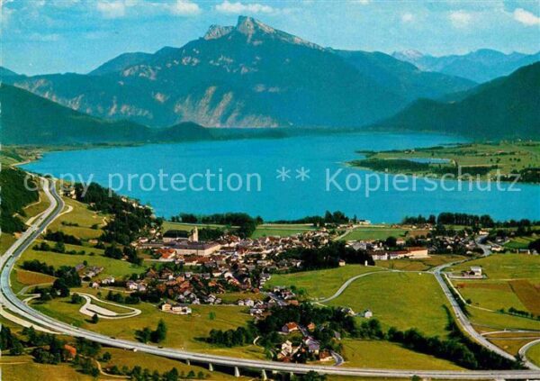 Mondsee Salzkammergut Autobahn Salzburg Wien See Alpenpanoram