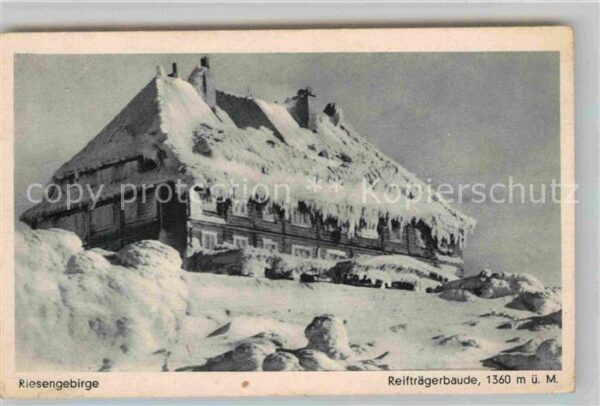 Reiftraegerbaude im Winter Riesengebirge