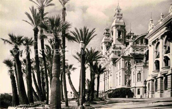 Monte-Carlo Casino et les Terrasses Palmiers