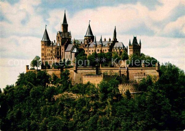 Burg Hohenzollern Gesamtansicht Blick vom Zellerhorn