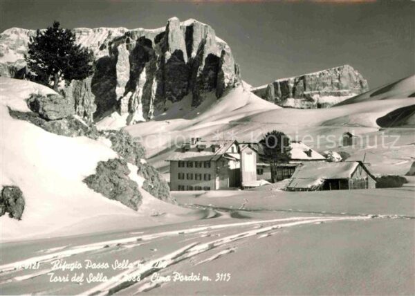 Passo Sella Rifugio Torri del Sella Cima Pordoi