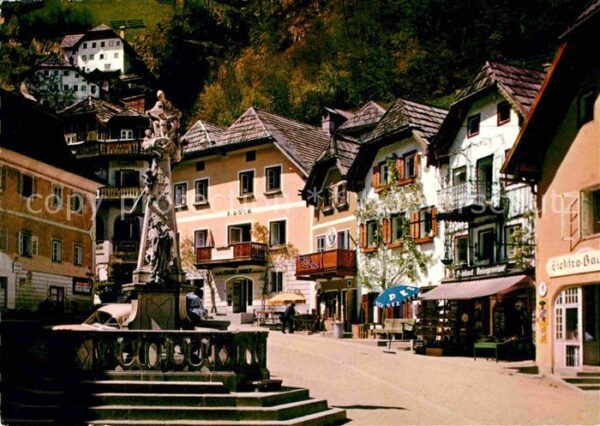 Hallstatt Austria Dorfmotiv Brunnen