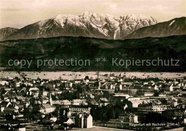 Klagenfurt Woerthersee mit Hochobir