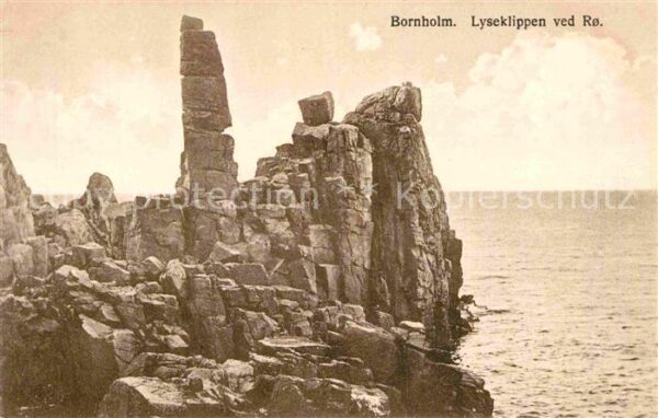 Bornholm Lyseklippen ved Ro