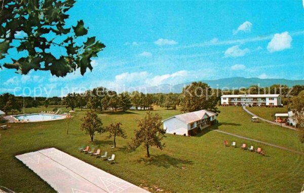 Catskill Wolff's Maple Breeze Resort