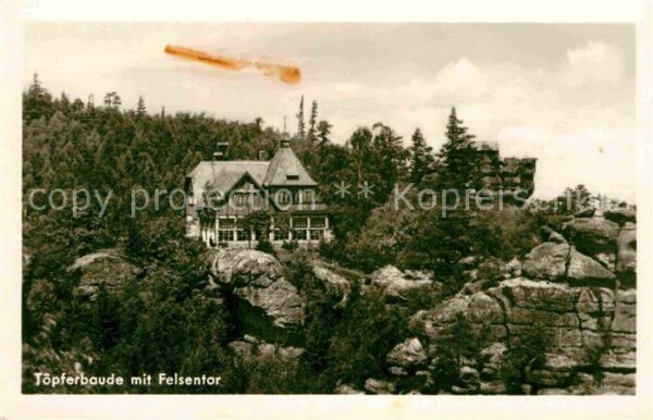Oybin Töpferbaude mit Felsentor