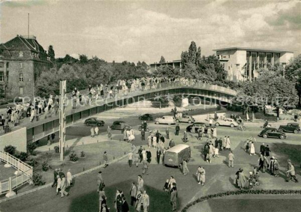 Duesseldorf Aluminium-Brücke und Europa-Halle