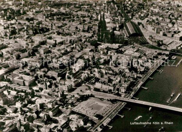 Koeln Rhein Fliegeraufnahme mit Deutzerbrücke Dom u