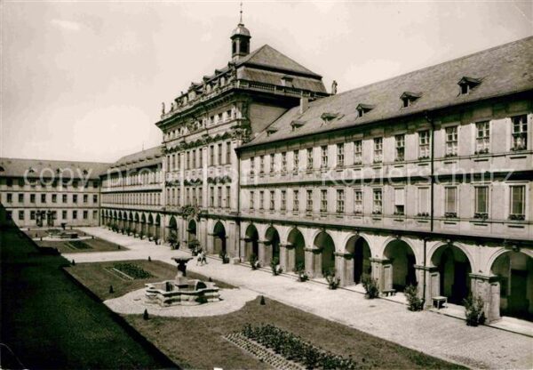 Wuerzburg Juliusspital Innenhof