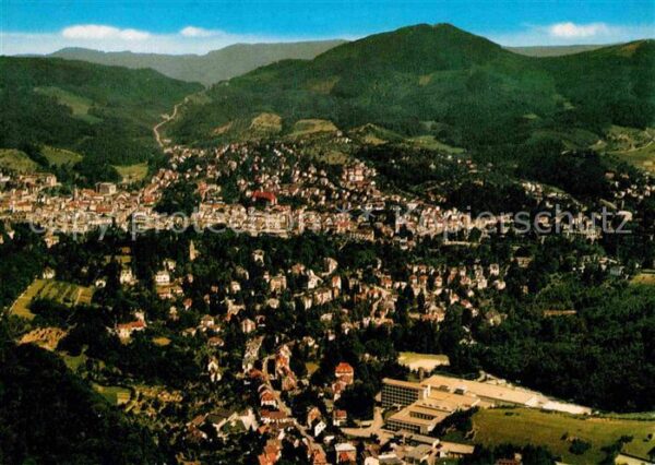 Baden-Baden mit Südwestfunk Studios Fliegeraufnahme
