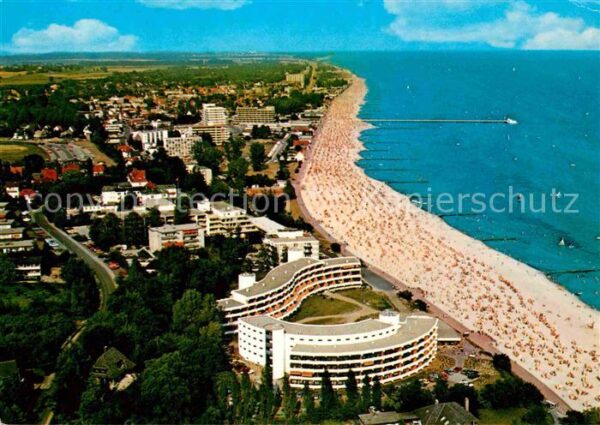 Groemitz Ostseebad Hotelanlage Strand Fliegeraufnahme