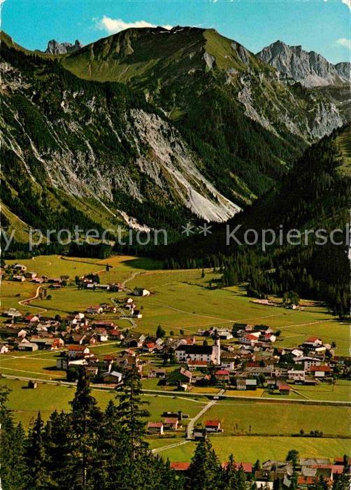 Tannheim Tirol Fliegeraufnahme Gappenfels und Lachensp